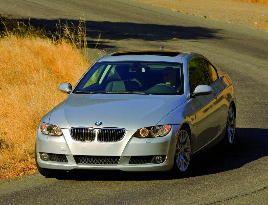  BMW 3-Series Coupe 2007 года  (фото 43 из 219)